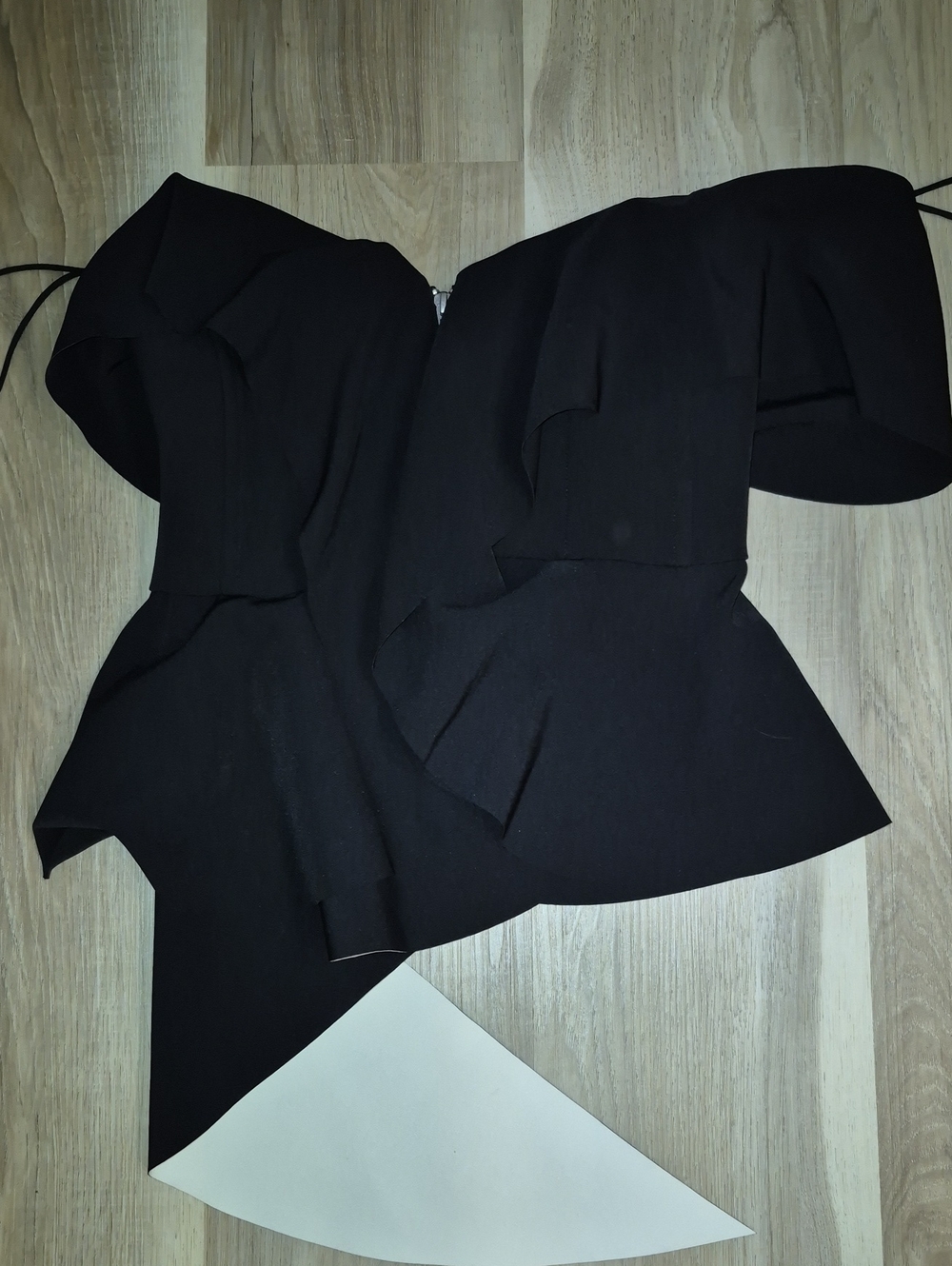 Women’s Black Off-Shoulder Ruffle Peplum Crop Top